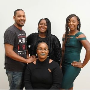 Meet your Posher, Denise